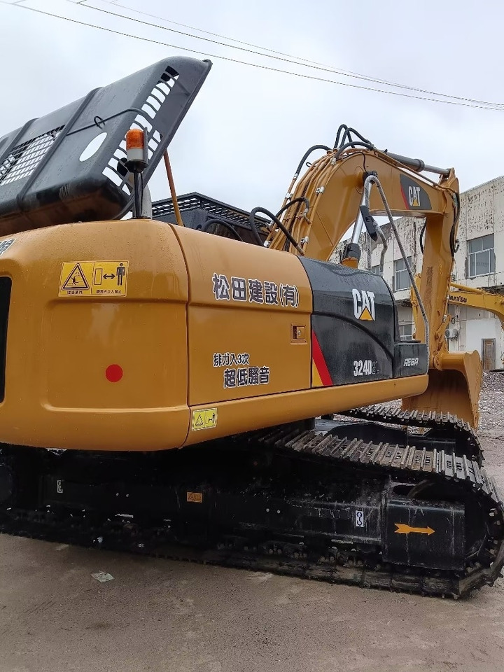 CAT 324 D L - حفارات زحافة: صور 3 CAT 324 D L - حفارات زحافة: صور 3