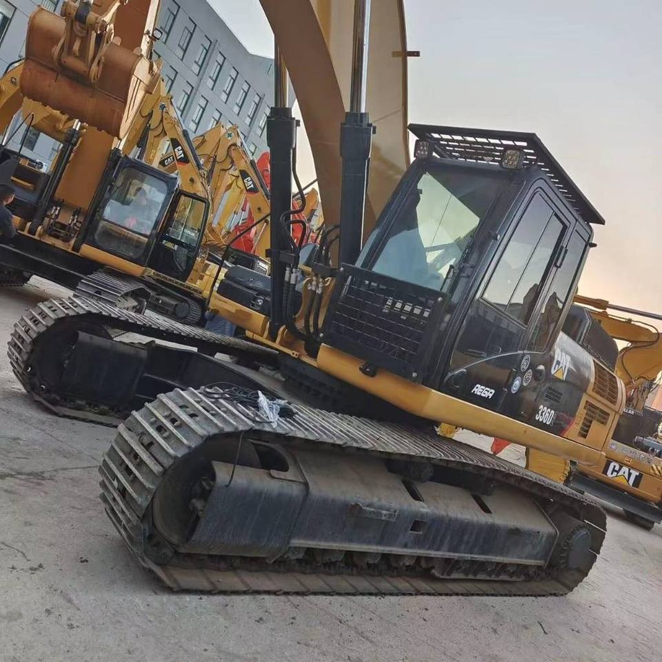CAT 336D2 - حفارات زحافة: صور 3 CAT 336D2 - حفارات زحافة: صور 3