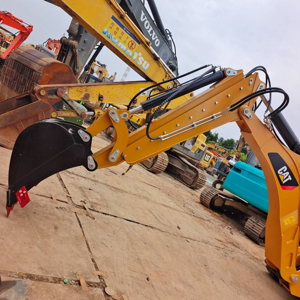 CAT 430 F 100% New - حفار متعدد الاستخدام: صور 2 CAT 430 F 100% New - حفار متعدد الاستخدام: صور 2