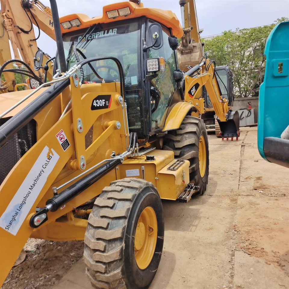 CAT 430 F - حفار متعدد الاستخدام: صور 3 CAT 430 F - حفار متعدد الاستخدام: صور 3