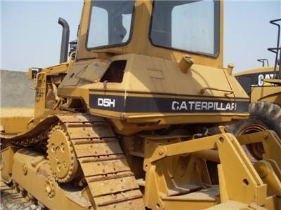 CAT D 5 H - بلدوزر: صور 1 CAT D 5 H - بلدوزر: صور 1