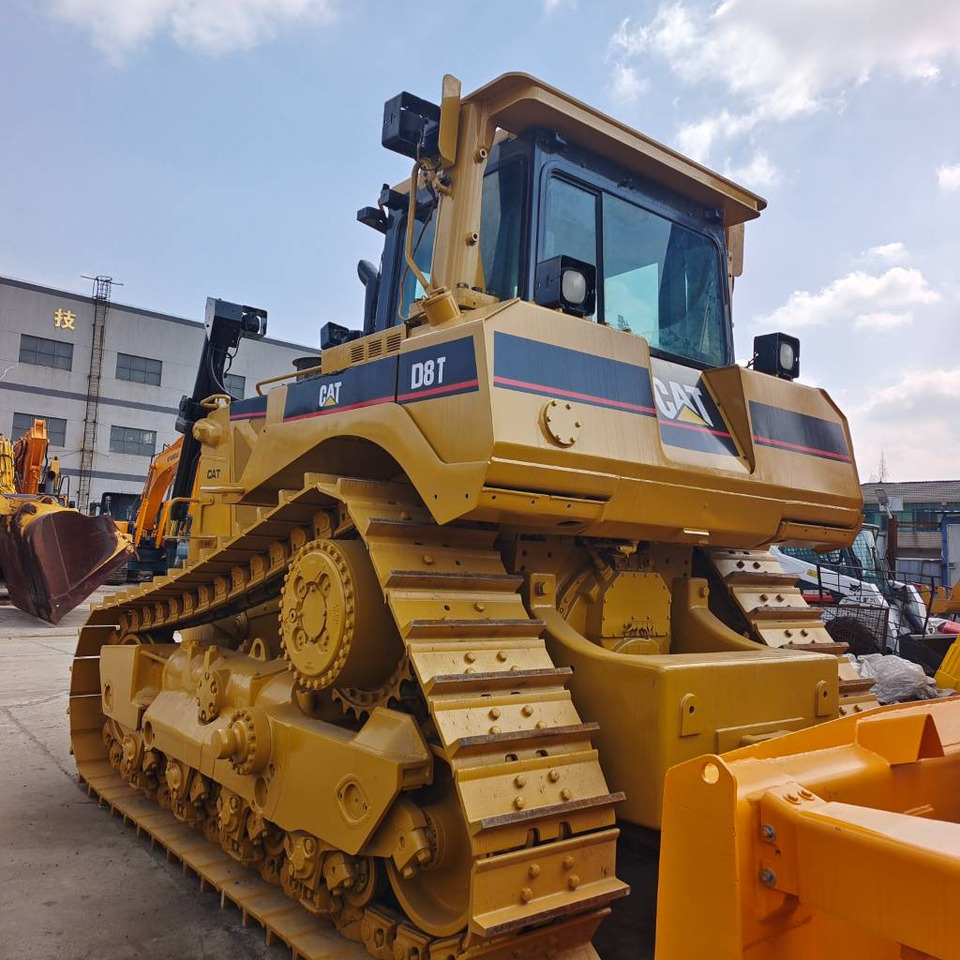 CAT D 8 T - بلدوزر: صور 1 CAT D 8 T - بلدوزر: صور 1