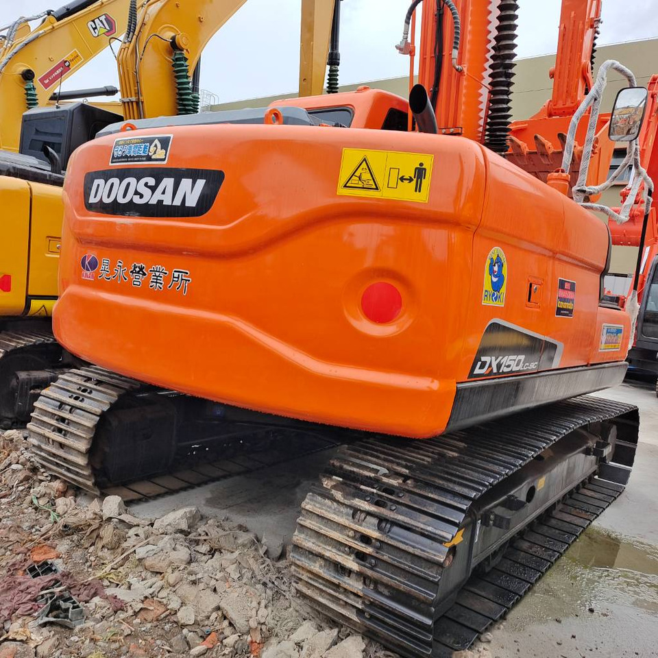Doosan DX 150 LC - حفارات زحافة: صور 2 Doosan DX 150 LC - حفارات زحافة: صور 2