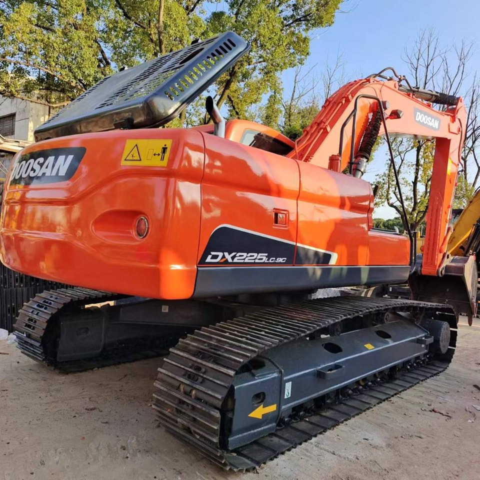 Doosan DX 225 LC - حفارات زحافة: صور 1 Doosan DX 225 LC - حفارات زحافة: صور 1