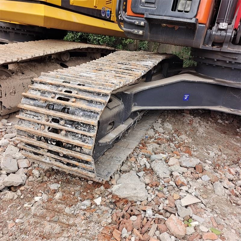 Doosan DX 225 LC - حفارات زحافة: صور 3 Doosan DX 225 LC - حفارات زحافة: صور 3