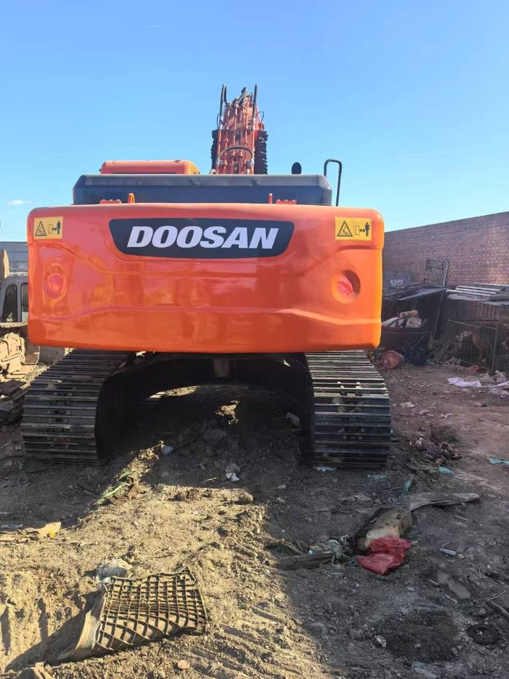 Doosan DX225 LC-9C - حفارات زحافة: صور 3 Doosan DX225 LC-9C - حفارات زحافة: صور 3