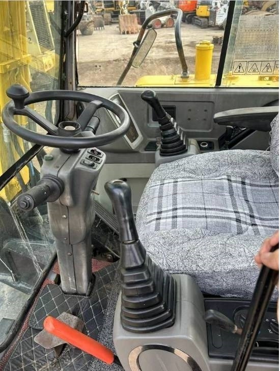 Hyundai 100% new Hyundai HW 60 ECO - حفارة على عجلات: صور 5 Hyundai 100% new Hyundai HW 60 ECO - حفارة على عجلات: صور 5