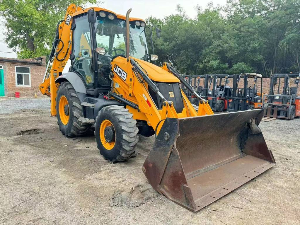JCB 3 CX - حفارة على عجلات: صور 1 JCB 3 CX - حفارة على عجلات: صور 1