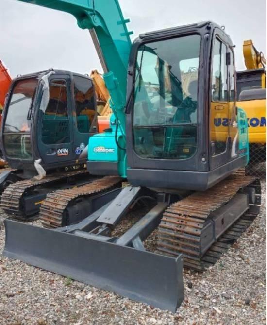 Kobelco SK 75 SR - حفارة مصغرة: صور 2 Kobelco SK 75 SR - حفارة مصغرة: صور 2