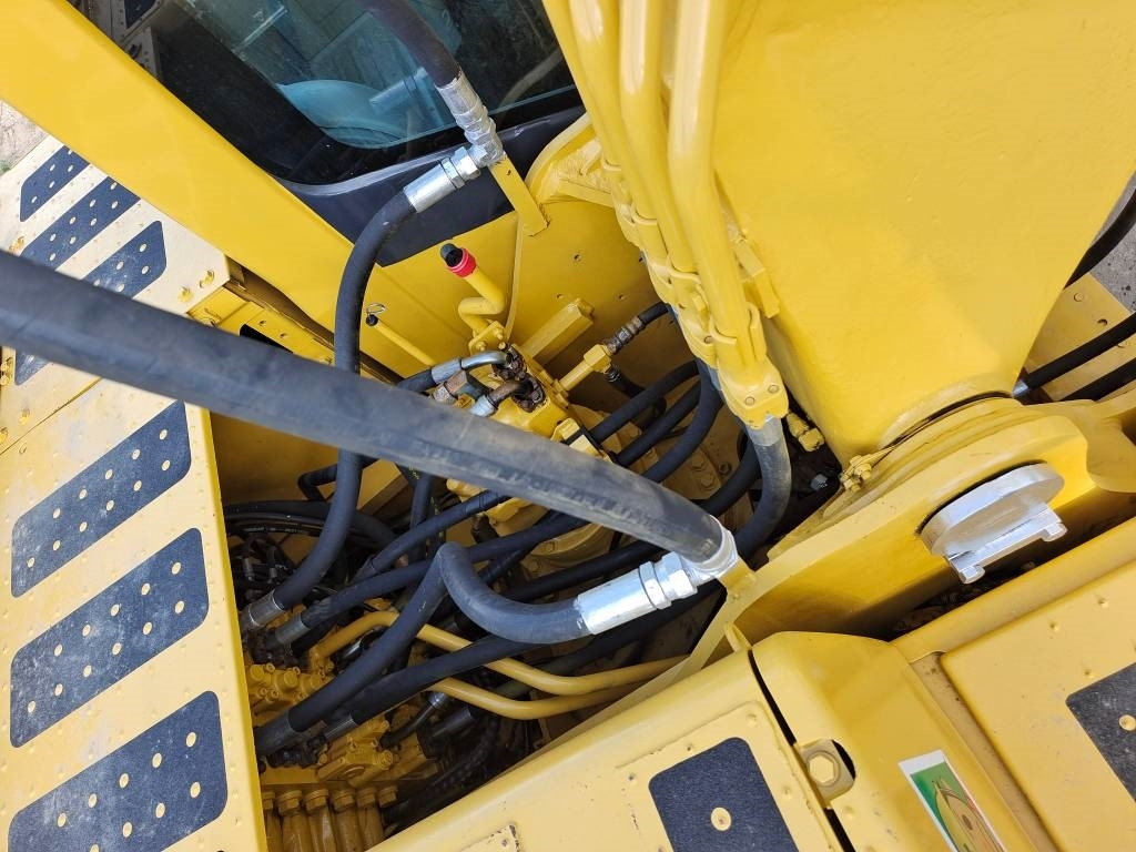 Komatsu PC 220 إيجار Komatsu PC 220: صور 13