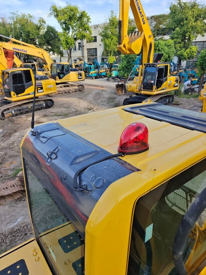 Komatsu PC 220 إيجار Komatsu PC 220: صور 15