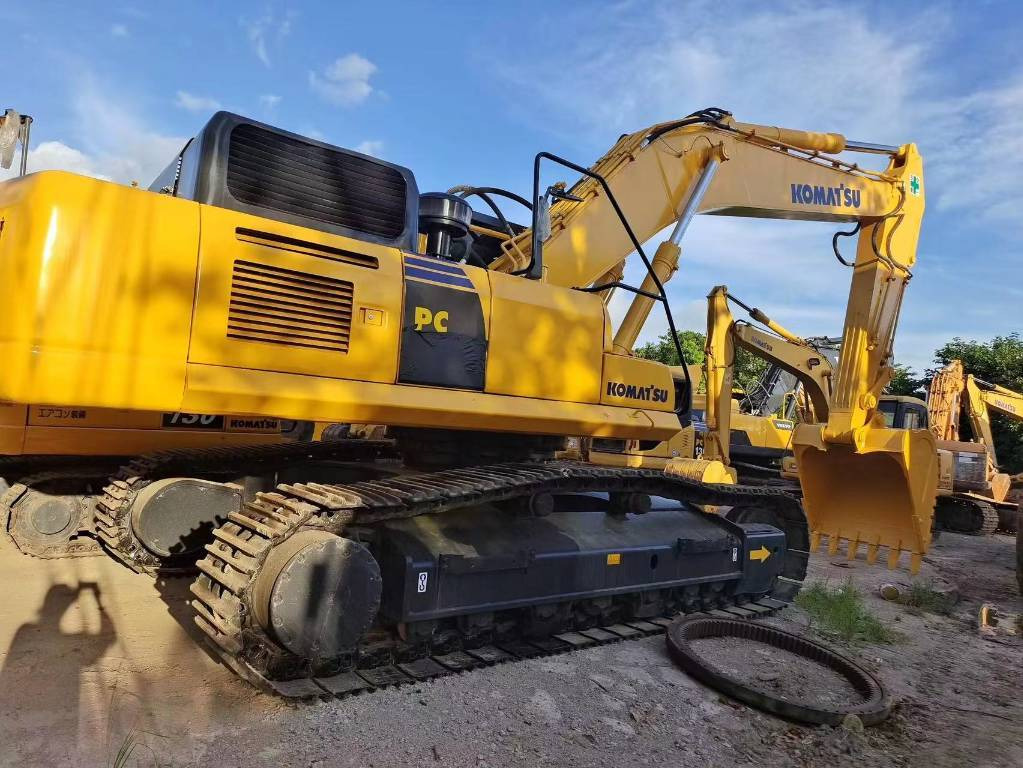 Komatsu PC 400 LC-8 - حفارات زحافة: صور 1 Komatsu PC 400 LC-8 - حفارات زحافة: صور 1