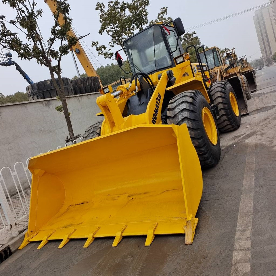 Komatsu WA 380 - اللودر بعجل: صور 2 Komatsu WA 380 - اللودر بعجل: صور 2