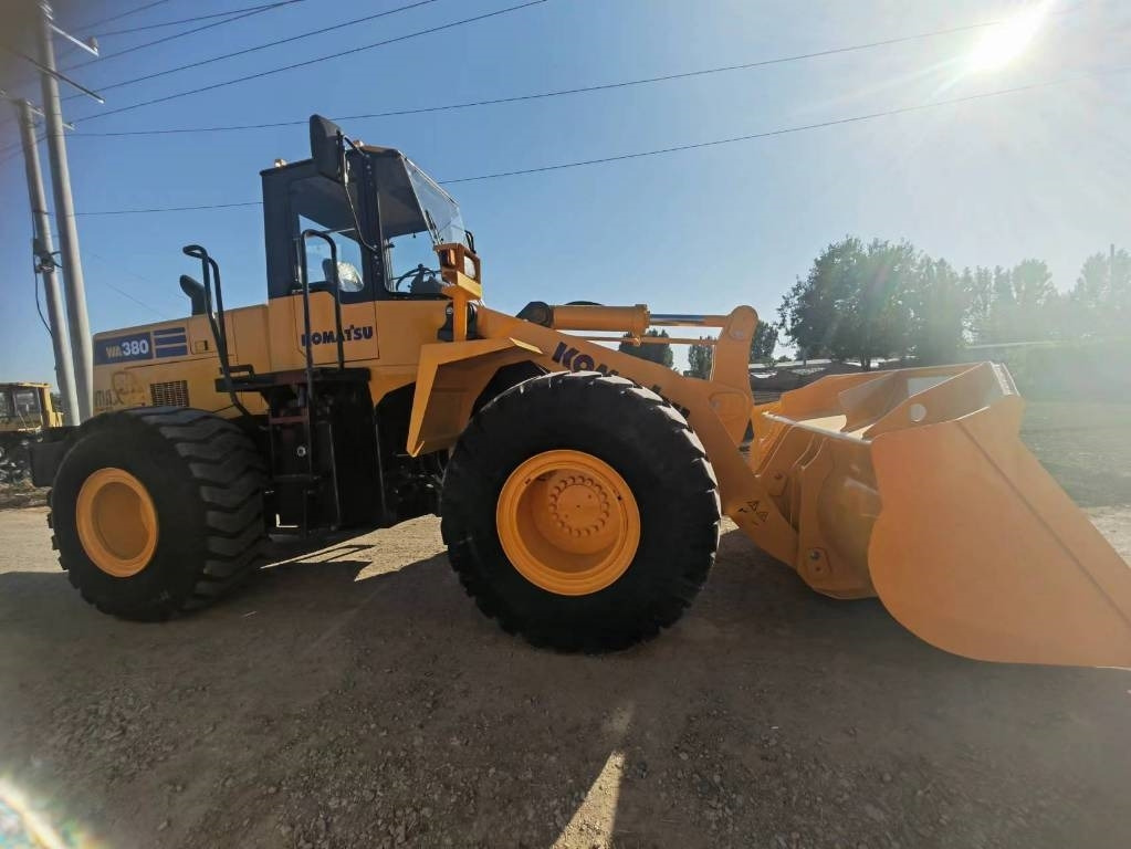 Komatsu WA 380 - اللودر بعجل: صور 2 Komatsu WA 380 - اللودر بعجل: صور 2