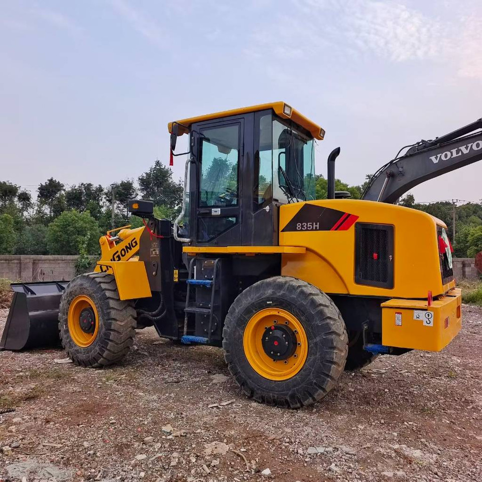 LiuGong 835H - اللودر بعجل: صور 1 LiuGong 835H - اللودر بعجل: صور 1