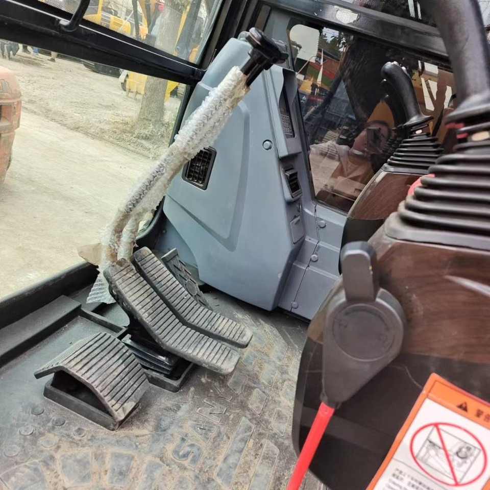 Sany SY 75 C - حفارات زحافة: صور 4 Sany SY 75 C - حفارات زحافة: صور 4