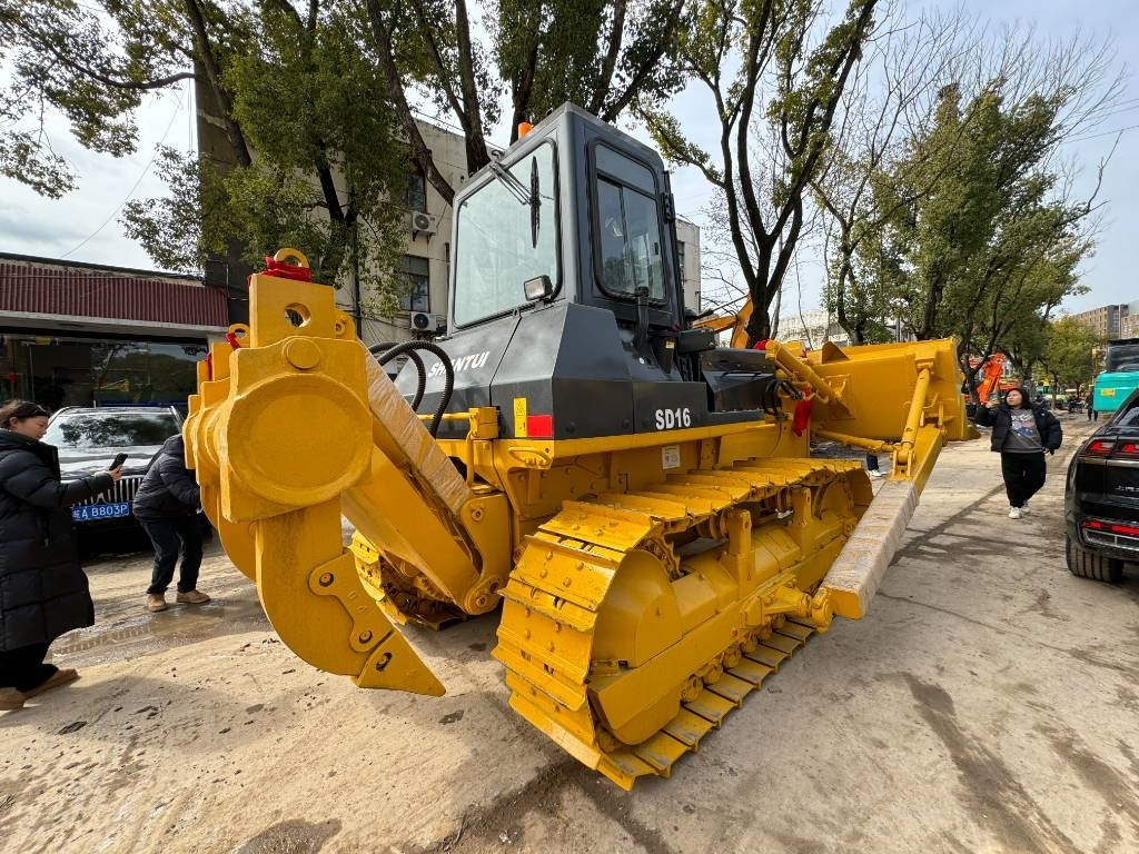 Shantui SD 16 - بلدوزر: صور 3 Shantui SD 16 - بلدوزر: صور 3