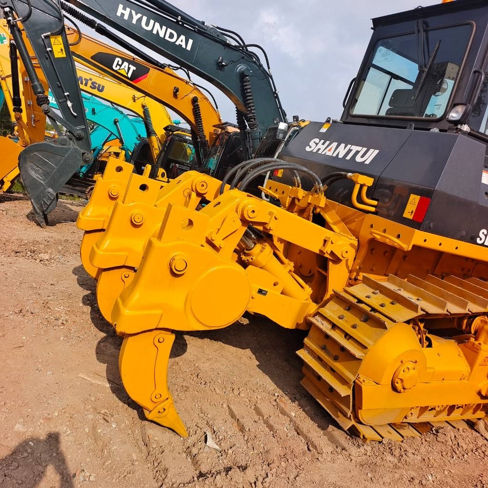 Shantui SD 22 - بلدوزر: صور 4 Shantui SD 22 - بلدوزر: صور 4