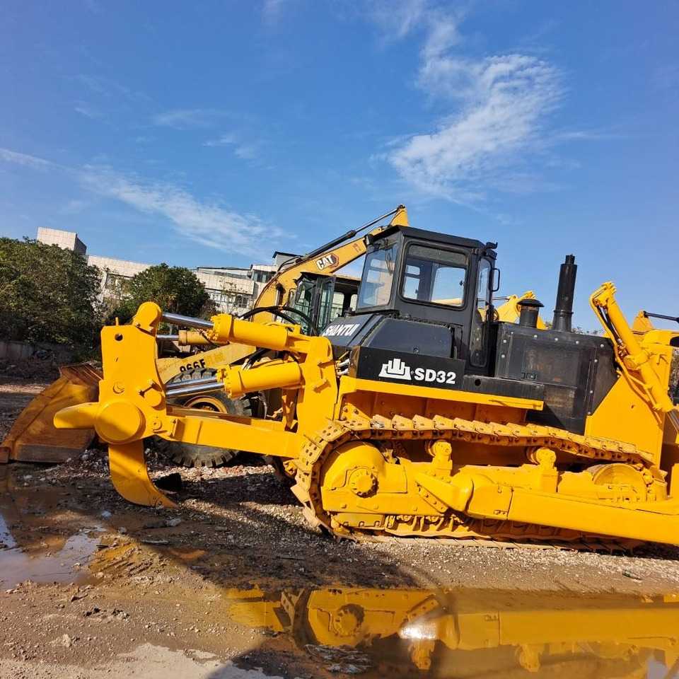 Shantui SD 32 - بلدوزر: صور 2 Shantui SD 32 - بلدوزر: صور 2