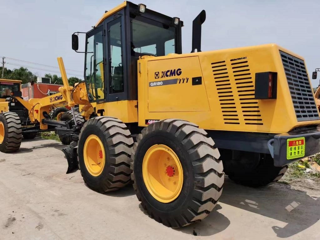 XCMG GR 180 - آلة تسوية الأرض: صور 4 XCMG GR 180 - آلة تسوية الأرض: صور 4