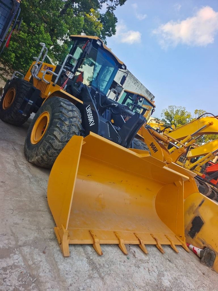 XCMG LW 500 KV - اللودر بعجل: صور 4 XCMG LW 500 KV - اللودر بعجل: صور 4