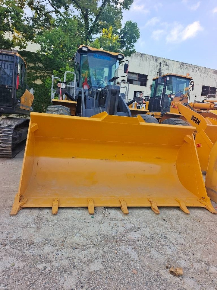 XCMG LW 500 KV - اللودر بعجل: صور 3 XCMG LW 500 KV - اللودر بعجل: صور 3