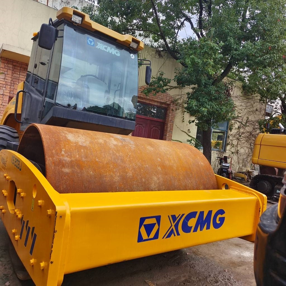 XCMG XS 203 J - مدماج: صور 5 XCMG XS 203 J - مدماج: صور 5