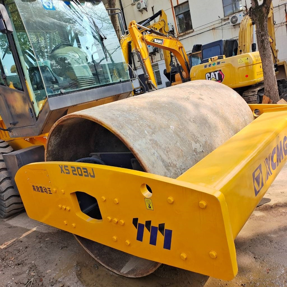 XCMG XS 203 J - حفارات زحافة: صور 5 XCMG XS 203 J - حفارات زحافة: صور 5