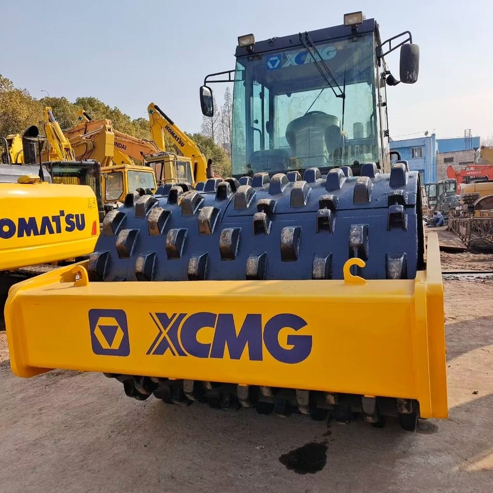 XCMG XS 223 J - مدماج: صور 2 XCMG XS 223 J - مدماج: صور 2
