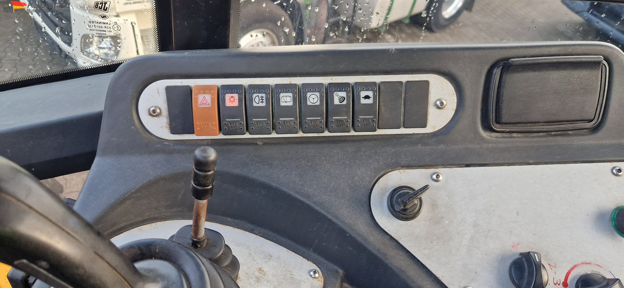 JCB 436Z Hochkippschaufel Wandler neu, Ölpumpe neu - اللودر بعجل: صور 2 JCB 436Z Hochkippschaufel Wandler neu, Ölpumpe neu - اللودر بعجل: صور 2