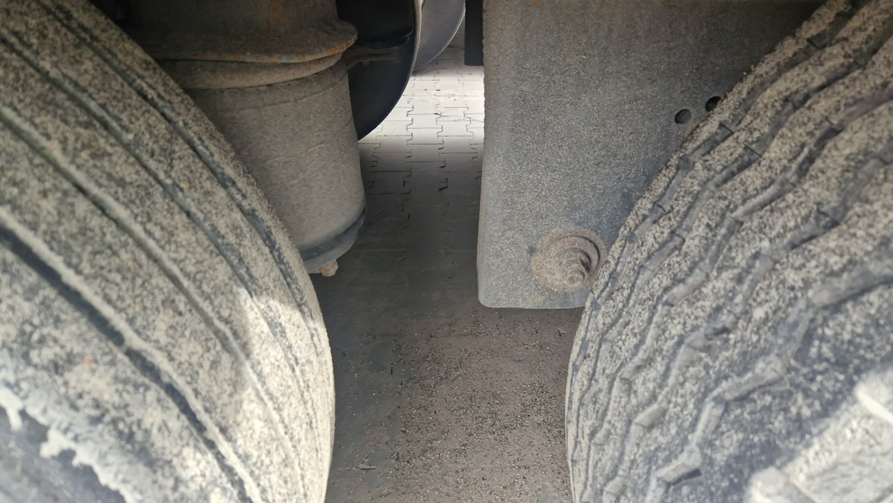 Krone SDR Doppelstock, Zustand 3- - بصندوق مغلق نصف مقطورة: صور 5 Krone SDR Doppelstock, Zustand 3- - بصندوق مغلق نصف مقطورة: صور 5