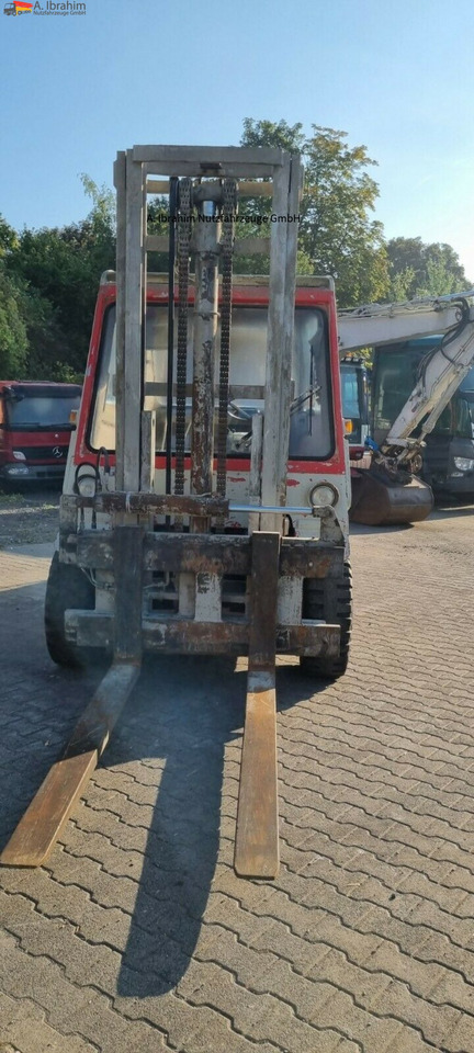 Linde H 70, 7 t Stapler gut - رافعة شوكية ديزل: صور 3 Linde H 70, 7 t Stapler gut - رافعة شوكية ديزل: صور 3