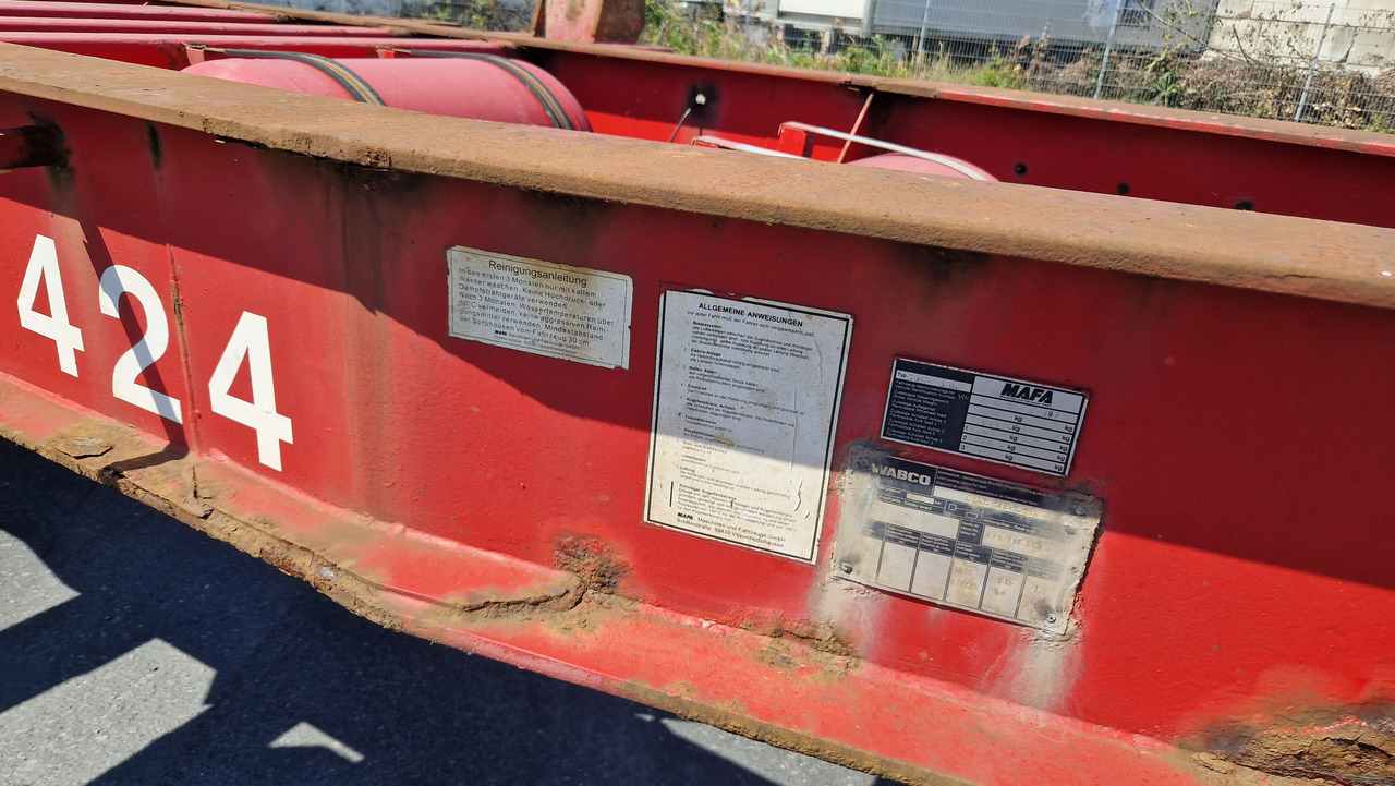 MAFA 20.30.40. ft Containerchassis - شاحنات الحاويات / جسم علوي قابل للتغيير نصف مقطورة: صور 2 MAFA 20.30.40. ft Containerchassis - شاحنات الحاويات / جسم علوي قابل للتغيير نصف مقطورة: صور 2