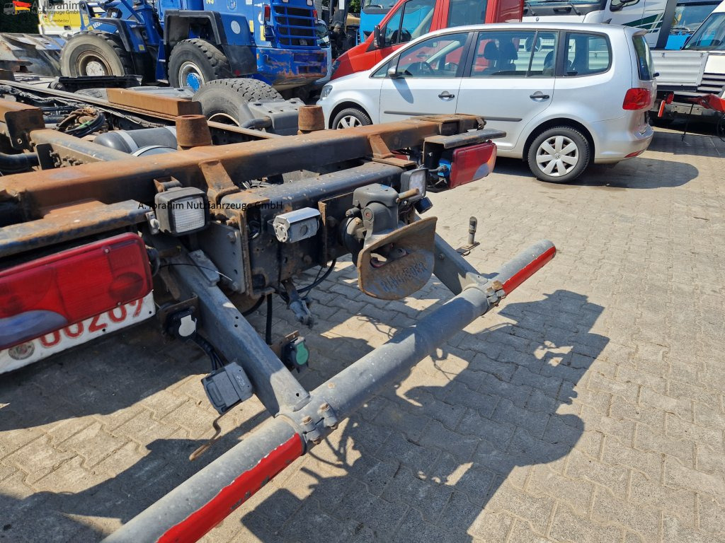 MAN 26.360 Klima Retarder Zustand gut - شاحنات الحاويات / جسم علوي قابل للتغيير شاحنة: صور 2 MAN 26.360 Klima Retarder Zustand gut - شاحنات الحاويات / جسم علوي قابل للتغيير شاحنة: صور 2