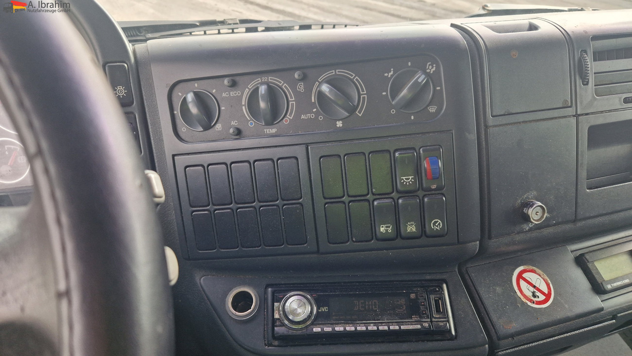 MAN 8.180 Thermokingkühlung - 30 ° voll fahrbereit - مبردة شاحنة: صور 2 MAN 8.180 Thermokingkühlung - 30 ° voll fahrbereit - مبردة شاحنة: صور 2