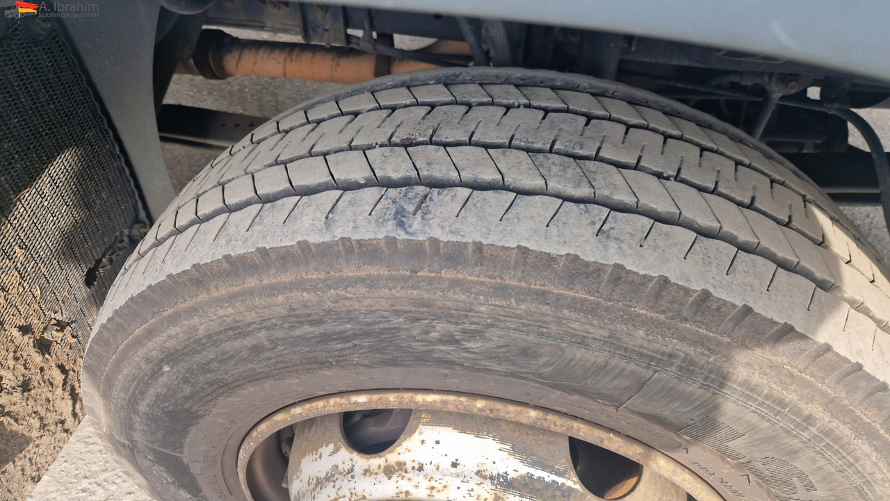 MAN 8.180 Thermokingkühlung - 30 ° voll fahrbereit - مبردة شاحنة: صور 5 MAN 8.180 Thermokingkühlung - 30 ° voll fahrbereit - مبردة شاحنة: صور 5