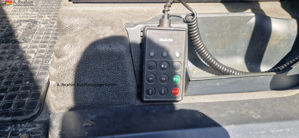 MAN TGX 18.360 Retarder Klima, Topzustand - شاحنة جرار: صور 3 MAN TGX 18.360 Retarder Klima, Topzustand - شاحنة جرار: صور 3