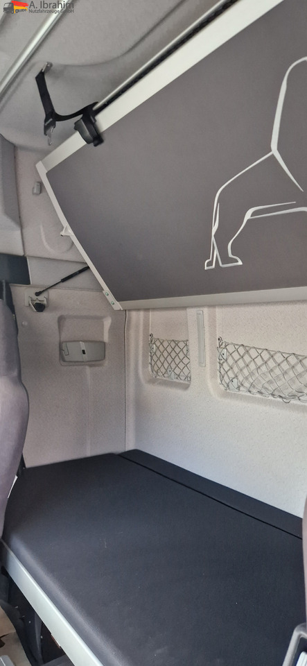 MAN TGX 18.480 Kipphydraulik, Retarder Standklima - شاحنة جرار: صور 5 MAN TGX 18.480 Kipphydraulik, Retarder Standklima - شاحنة جرار: صور 5