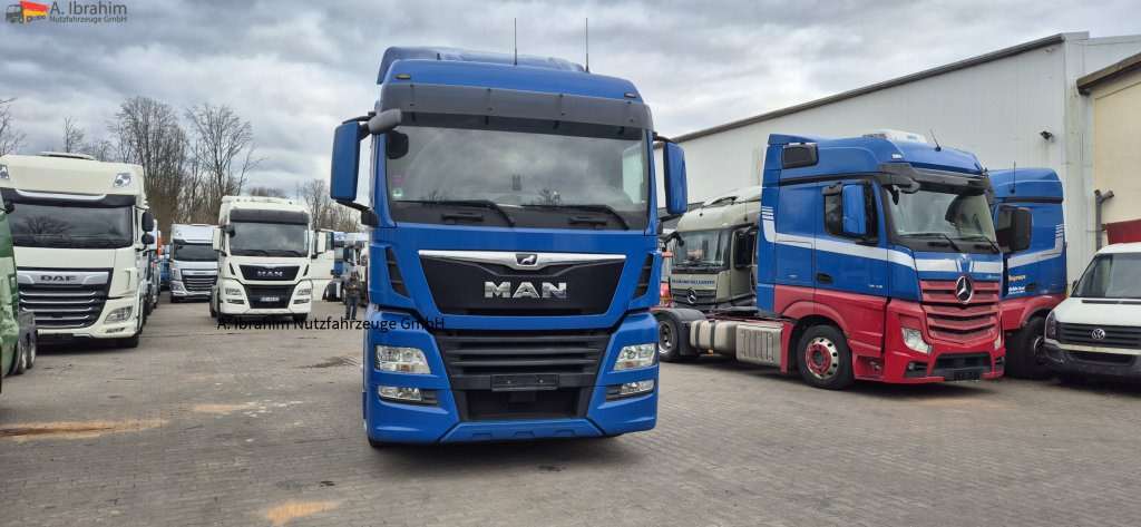 MAN TGX 20.460 Vollspoiler, sauber Vollservice - شاحنة جرار: صور 4 MAN TGX 20.460 Vollspoiler, sauber Vollservice - شاحنة جرار: صور 4