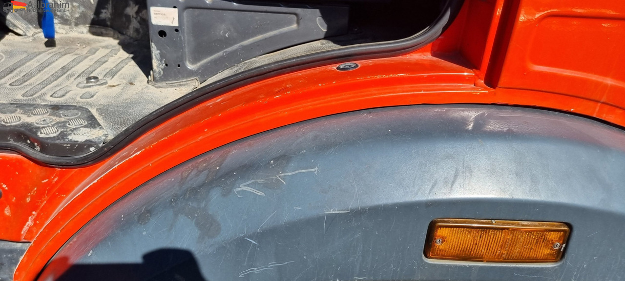 Mercedes-Benz 1722 Dachdeckerkran Cormach 30000  TECH, - شاحنة كرين, شاحنات مسطحة: صور 4 Mercedes-Benz 1722 Dachdeckerkran Cormach 30000  TECH, - شاحنة كرين, شاحنات مسطحة: صور 4