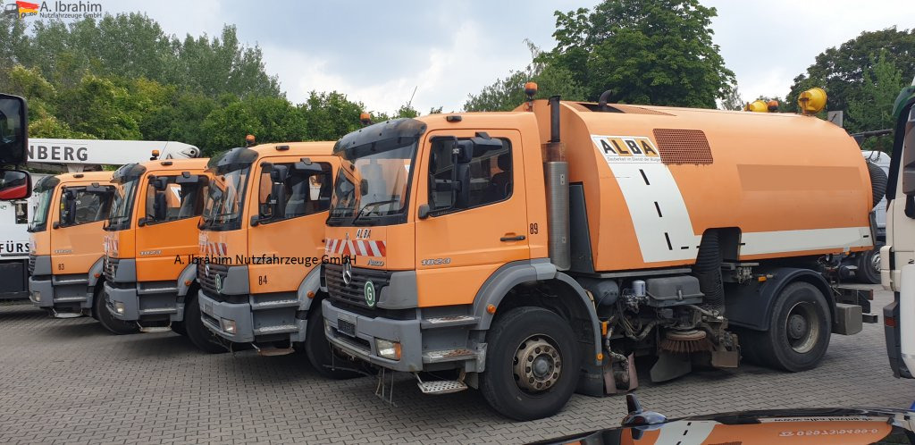 الشاحنات الصغيرة Mercedes-Benz 1823: صور 10