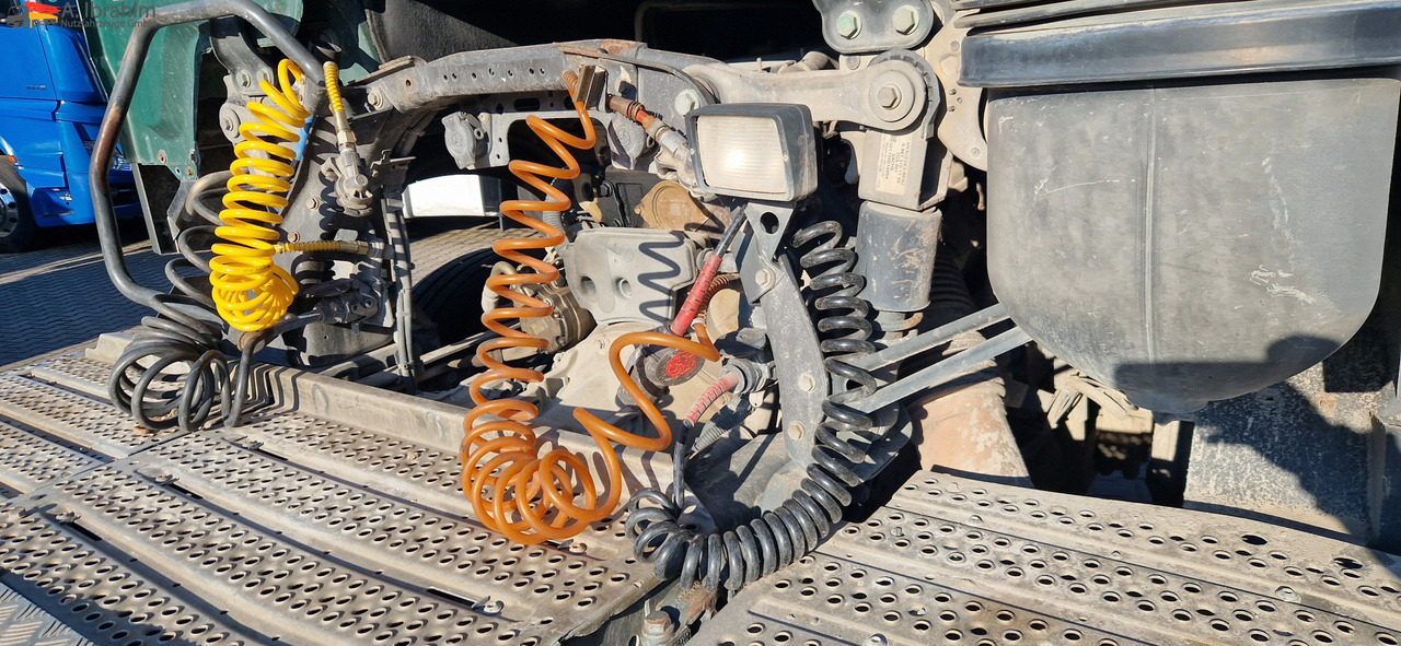 Mercedes-Benz 1840 Actros, 3x vorhanden, identisch - شاحنة جرار: صور 5 Mercedes-Benz 1840 Actros, 3x vorhanden, identisch - شاحنة جرار: صور 5