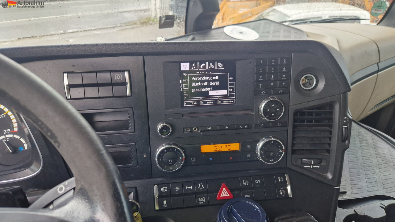 Mercedes-Benz 1845 Retarder Klima, Kühlschrank Edscha, Retarder, LBW, Zustand gut - شاحنة ستارة: صور 2 Mercedes-Benz 1845 Retarder Klima, Kühlschrank Edscha, Retarder, LBW, Zustand gut - شاحنة ستارة: صور 2