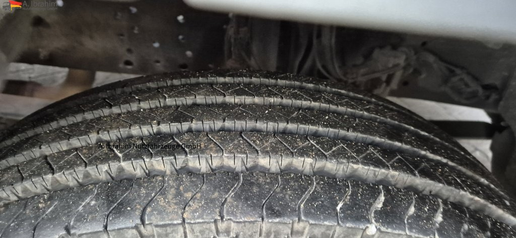 Mercedes-Benz 818 Meiller Dreiseitenkipper mit Kran - قلابات, شاحنة كرين: صور 4 Mercedes-Benz 818 Meiller Dreiseitenkipper mit Kran - قلابات, شاحنة كرين: صور 4