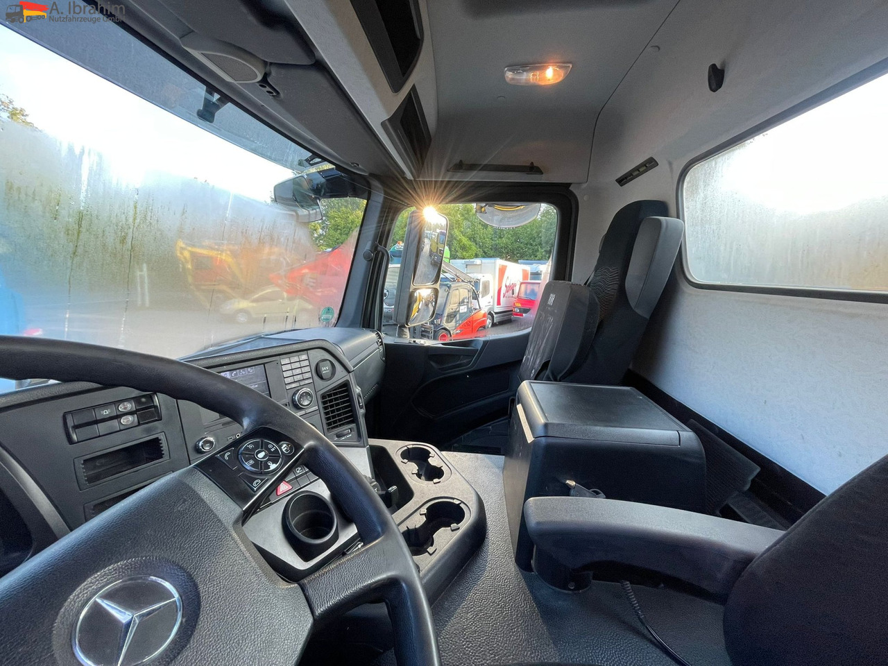 Mercedes-Benz AROCS 4143 8x4 Carnehl Kipper 20 m³ - قلابات: صور 3 Mercedes-Benz AROCS 4143 8x4 Carnehl Kipper 20 m³ - قلابات: صور 3