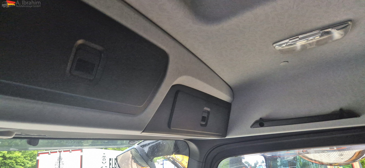 Mercedes-Benz DB 1846 H 4x4 Topzustand einsatzbereit - شاحنة جرار: صور 4 Mercedes-Benz DB 1846 H 4x4 Topzustand einsatzbereit - شاحنة جرار: صور 4