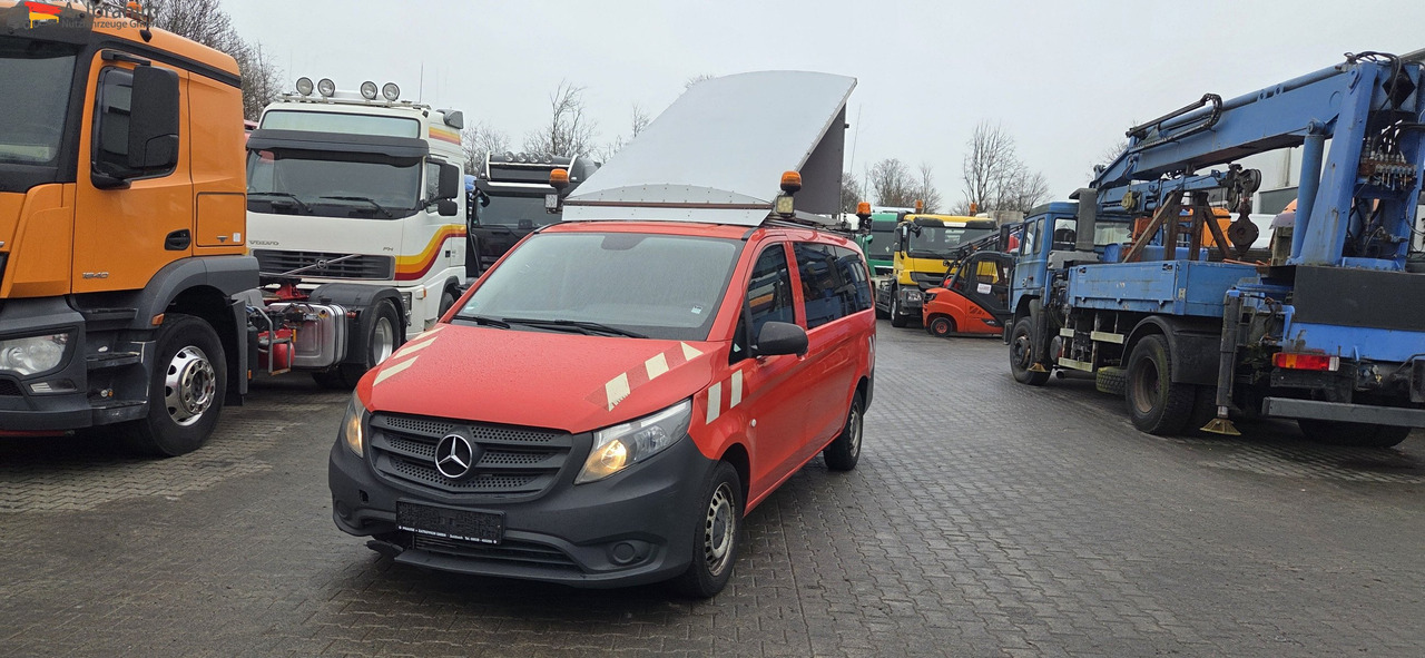 Mercedes-Benz Vito Tourer BF 3-GST Zeichen Anlage 3050 kg zzGw - شاحنات طعام: صور 1 Mercedes-Benz Vito Tourer BF 3-GST Zeichen Anlage 3050 kg zzGw - شاحنات طعام: صور 1