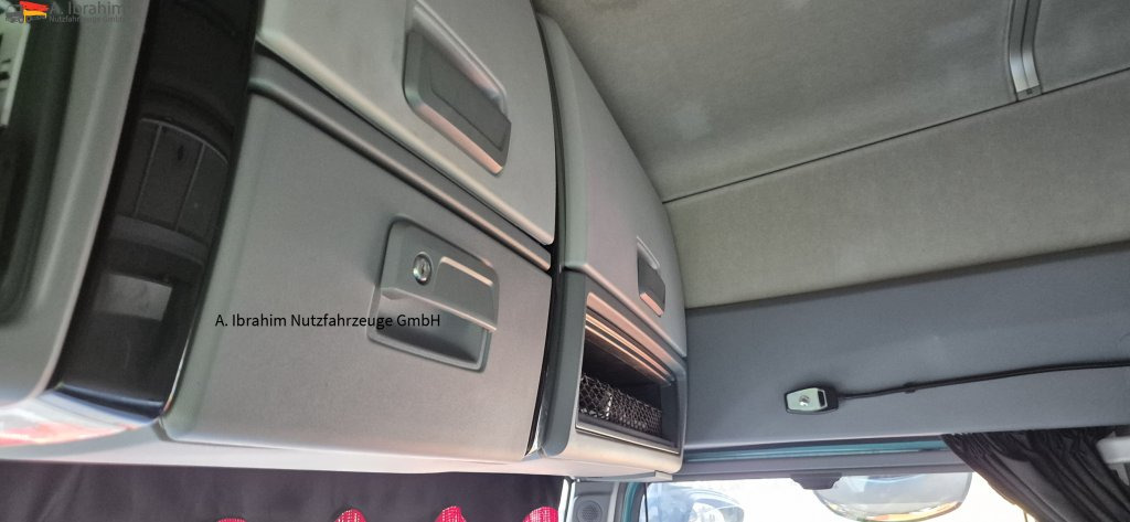 Renault DXI 480 2x Nebenantrieb - شاحنة جرار: صور 3 Renault DXI 480 2x Nebenantrieb - شاحنة جرار: صور 3