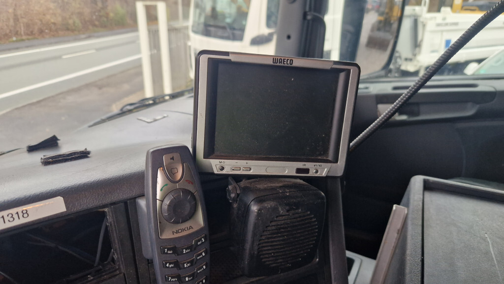 Scania P380 VDL Haken Lenk-Liftachse - شاحنة ذات الخطاف: صور 3 Scania P380 VDL Haken Lenk-Liftachse - شاحنة ذات الخطاف: صور 3