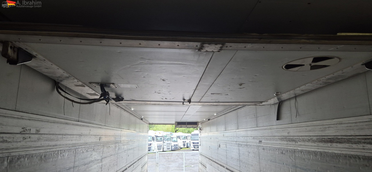 Schmitz SKO 20 Carrier Kühlung, LBW - مبردة نصف مقطورة: صور 2 Schmitz SKO 20 Carrier Kühlung, LBW - مبردة نصف مقطورة: صور 2